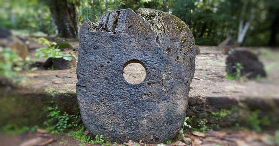 Rai Stones of Yap